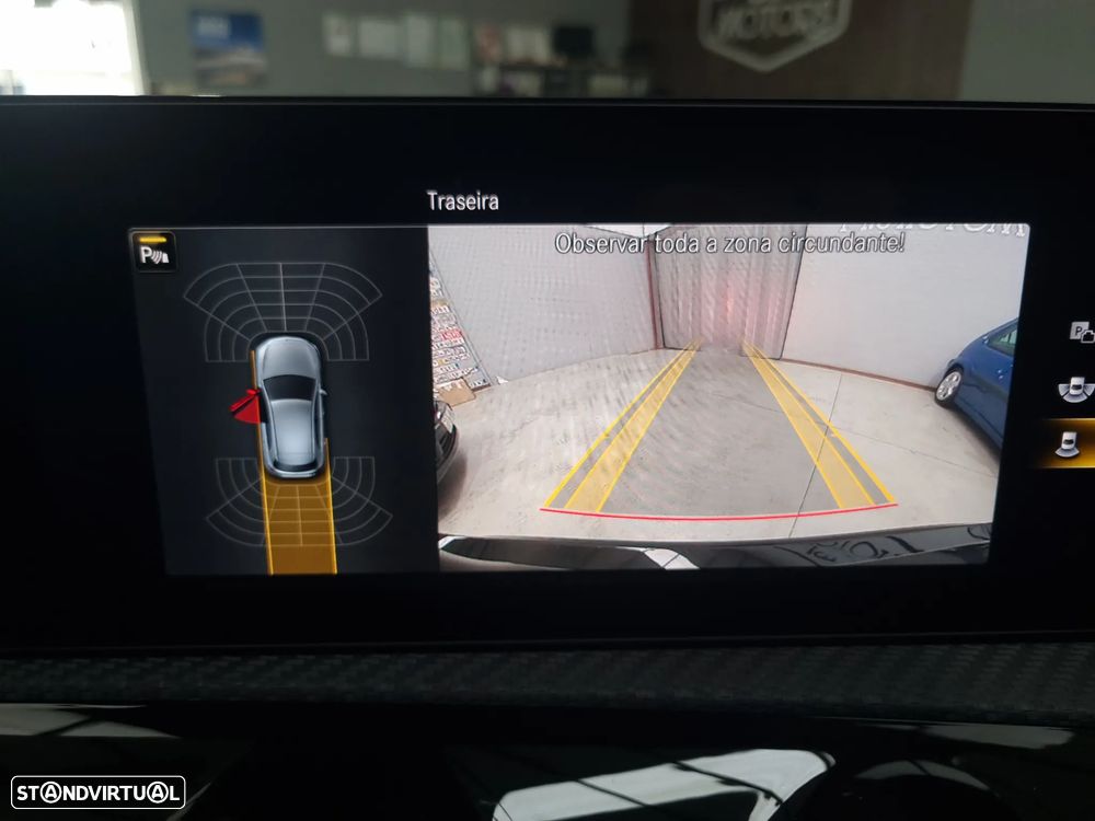 Mercedes-Benz A 250 e Progressive - 12