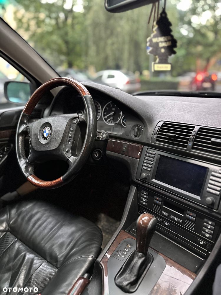 BMW Seria 5 - 9