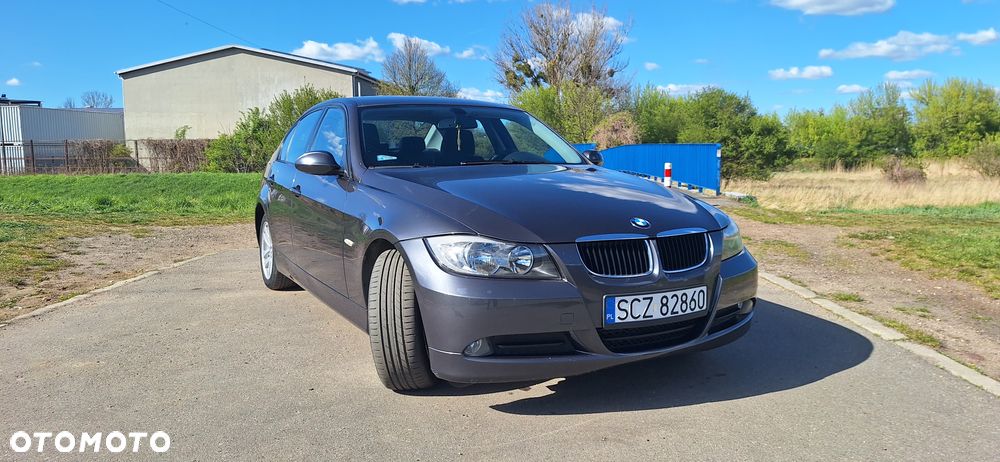 BMW Seria 3 ver-318d-dpf - 1