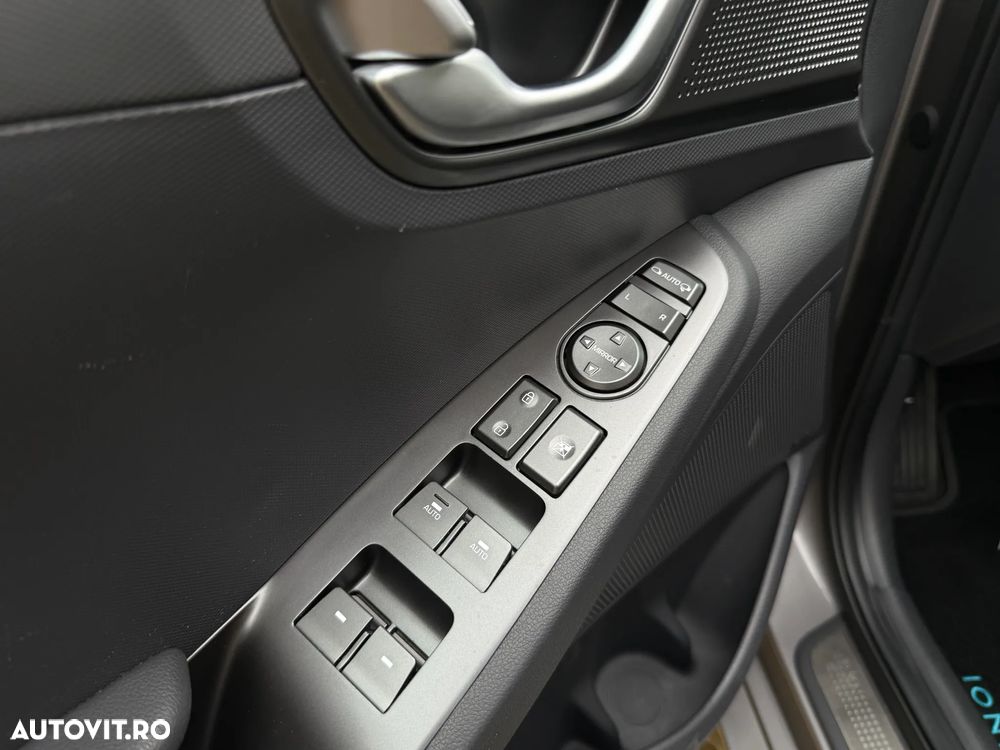 Hyundai IONIQ 1.6 GDI Style - 19