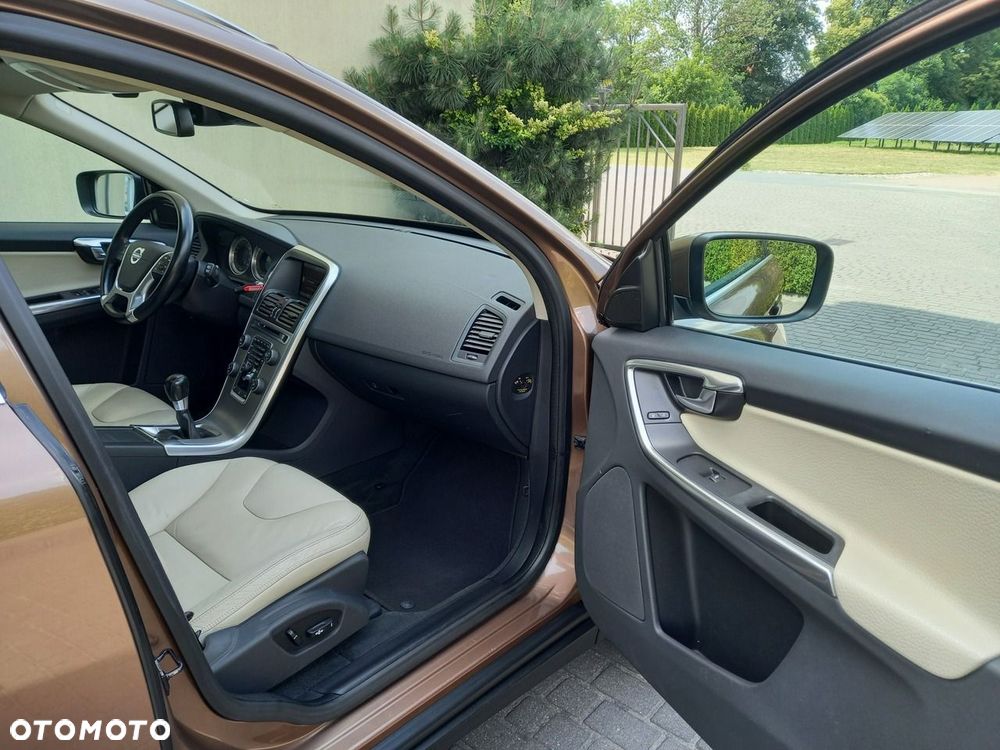 Volvo XC 60 DRIVe Summum - 22