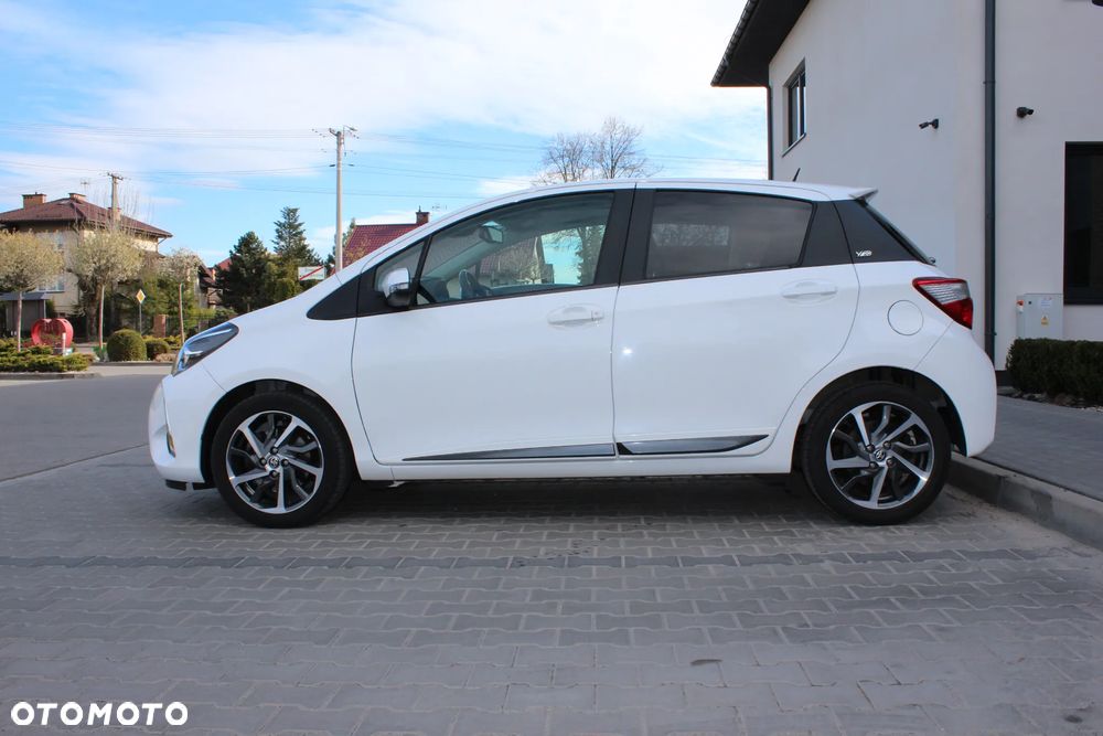 Toyota Yaris 1.5 20th Anniversary - 3