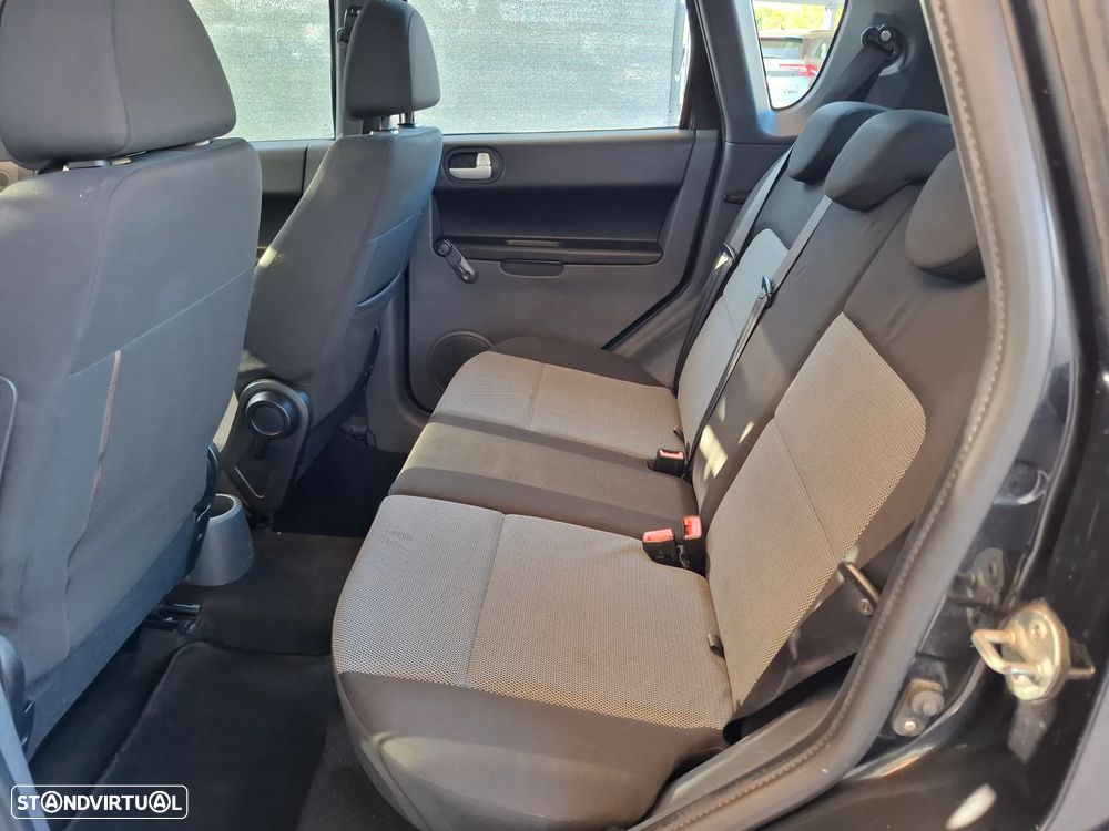 Mitsubishi Colt 1.1 Inform RCD - 37