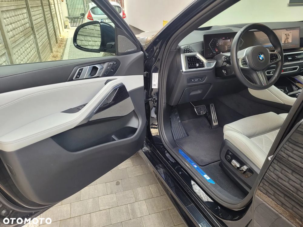 BMW X6 - 10