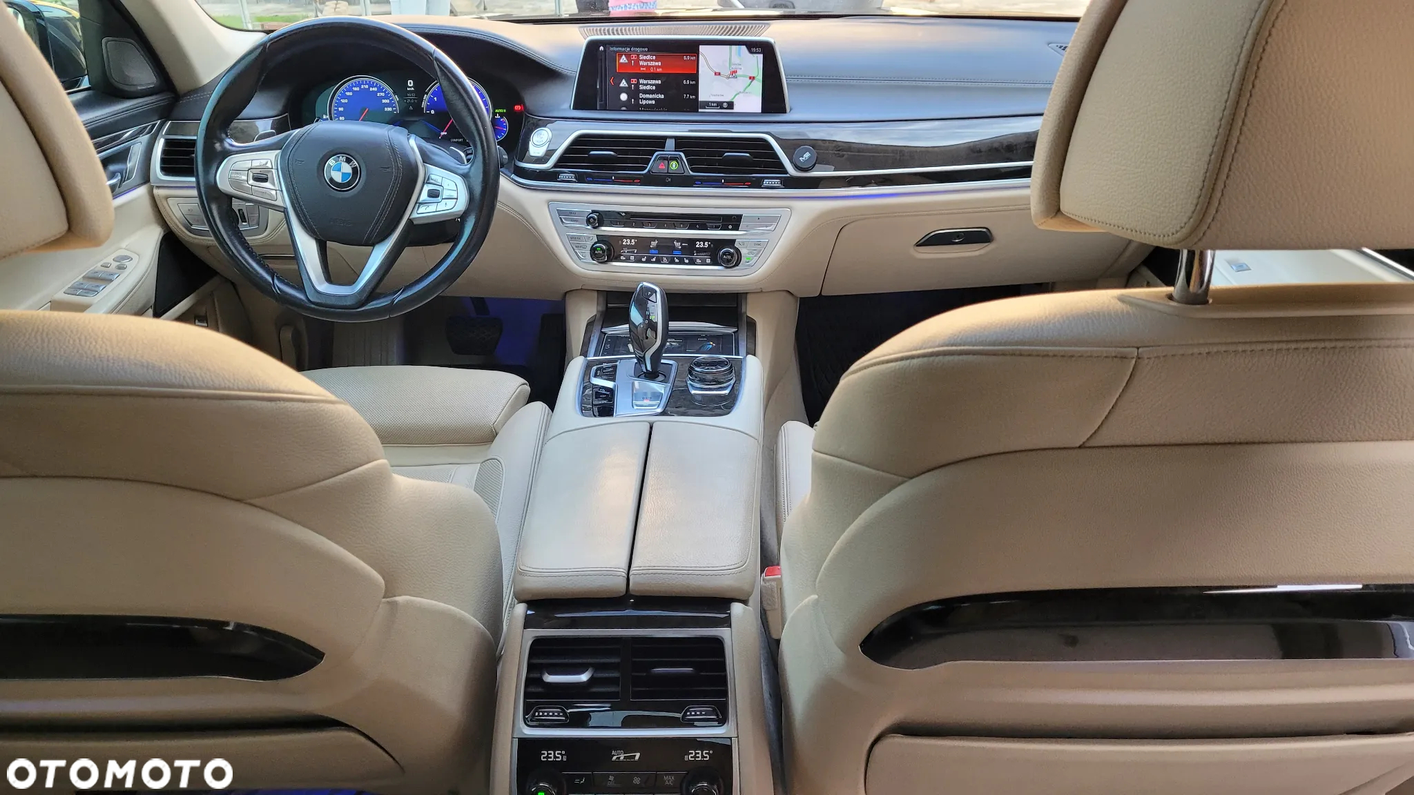 BMW Seria 7 740Li - 7