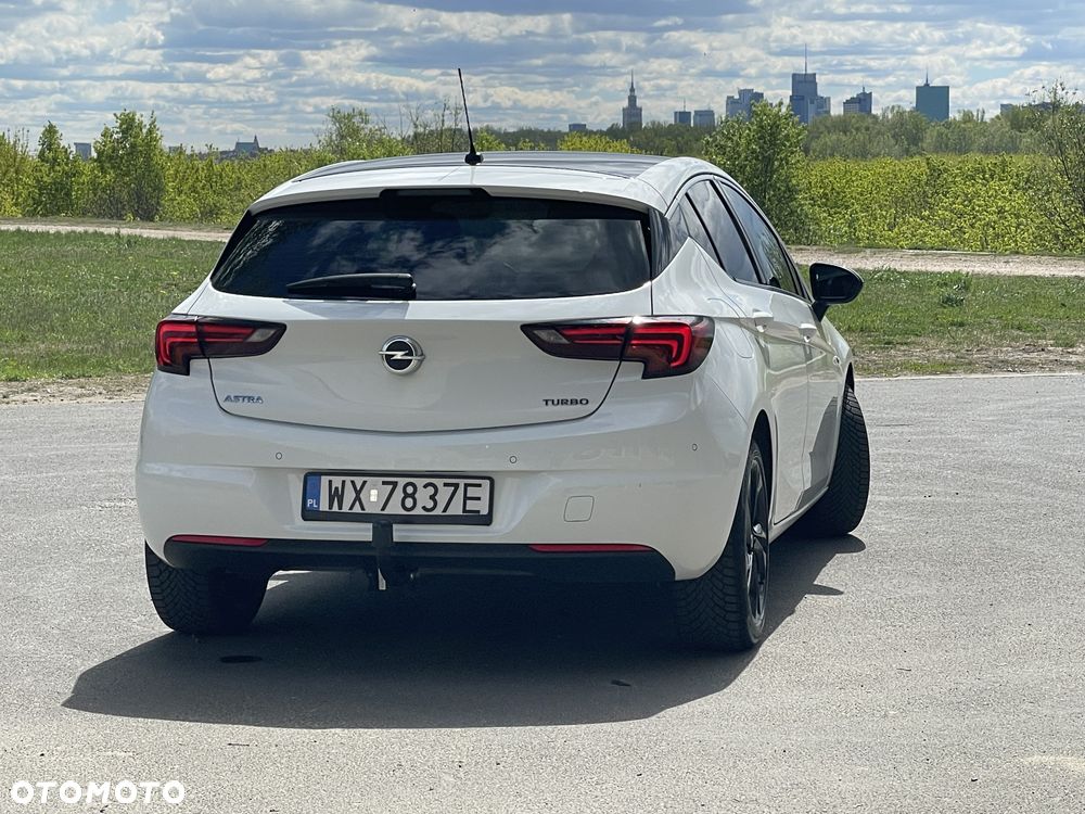 Opel Astra 1.4 T Dynamic S&S - 17