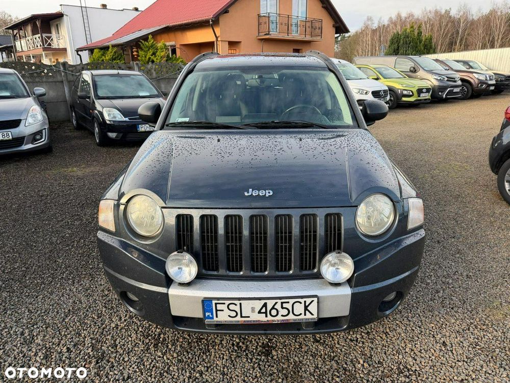 Jeep Compass - 10
