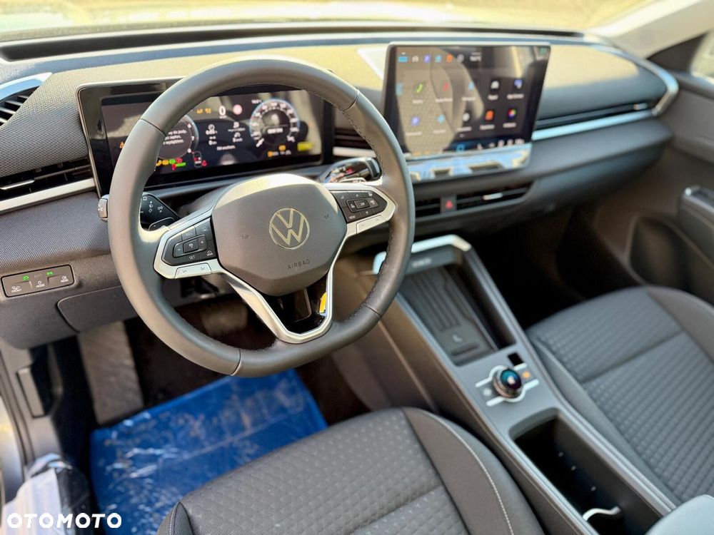 Volkswagen T-Roc 1.5 eTSI Life DSG - 12
