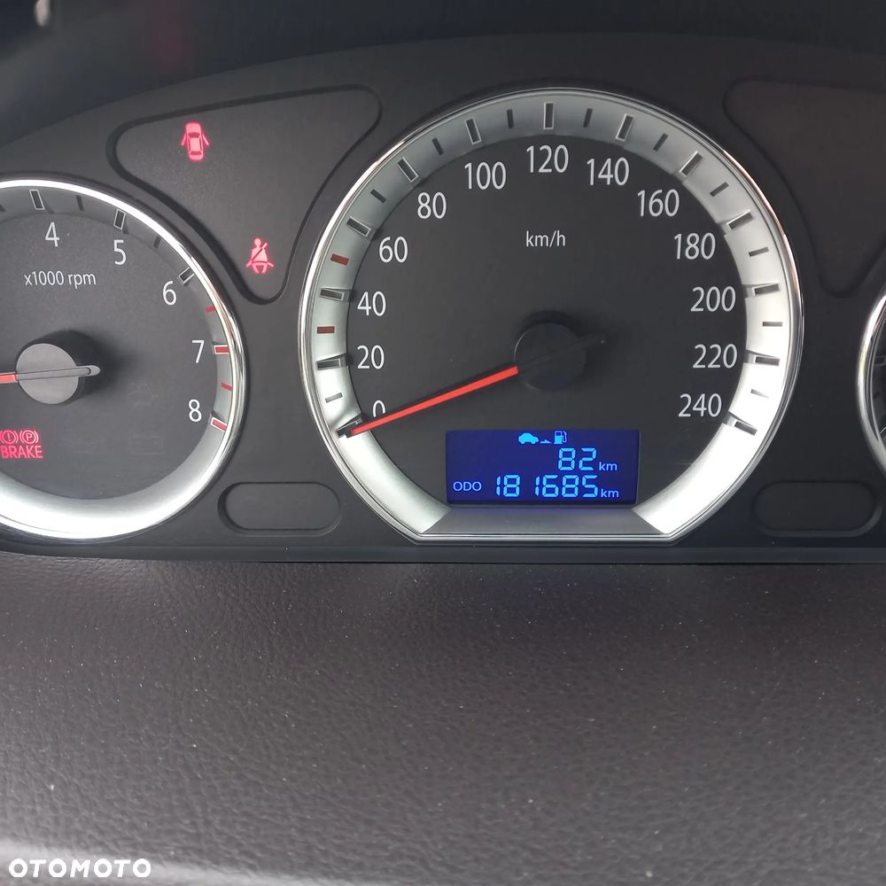 Hyundai Sonata 2.0 Comfort - 13