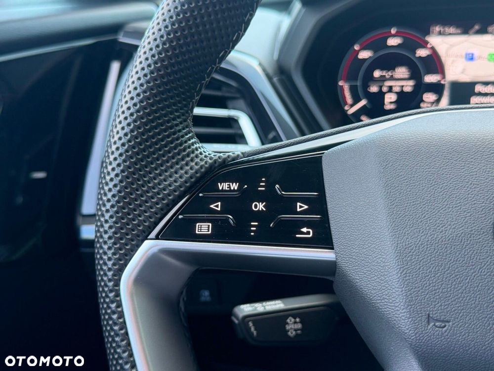 Audi Q4 e-tron 35 52kWh S Line - 24