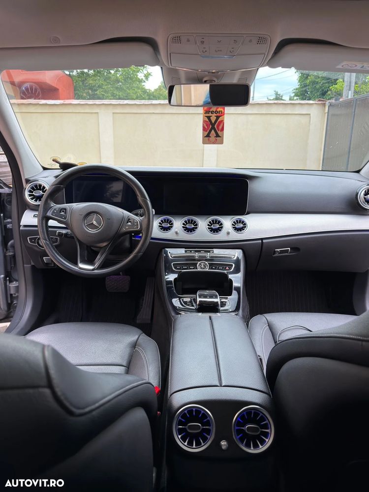 Mercedes-Benz E 220 d 9G-TRONIC - 3