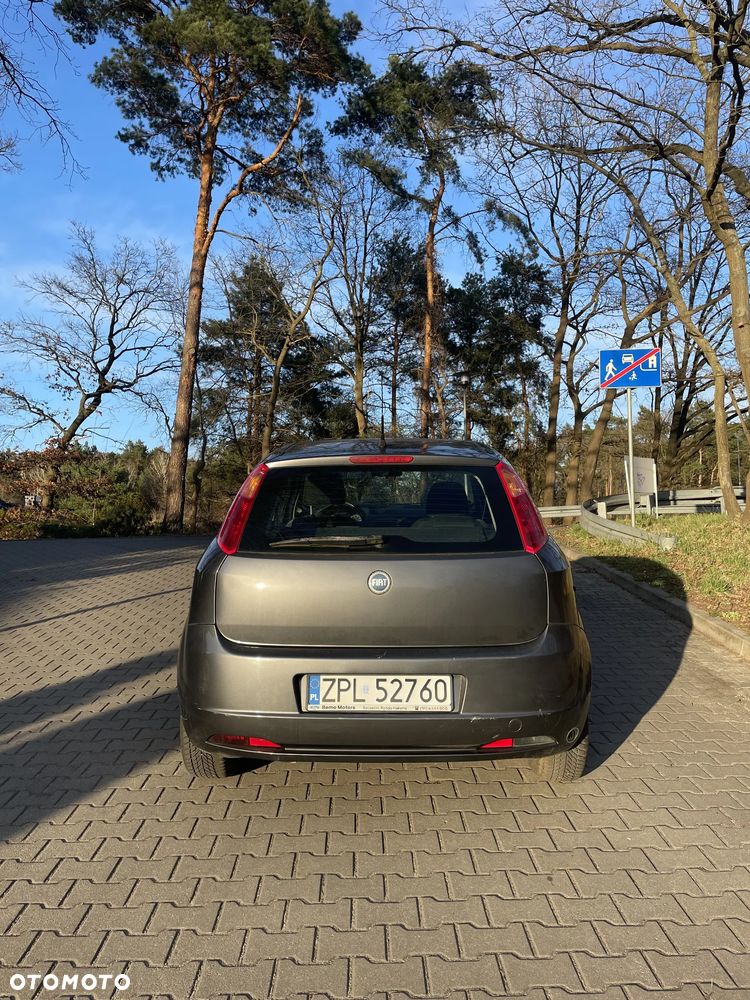 Fiat Grande Punto 1.4 8V Active - 4