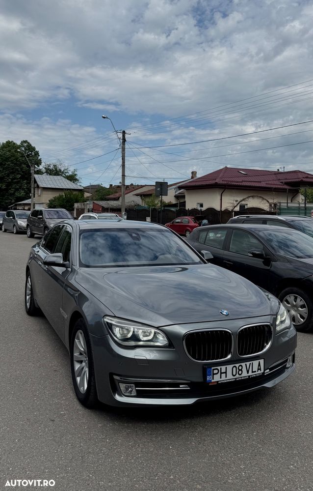 BMW Seria 7 740d xDrive - 5
