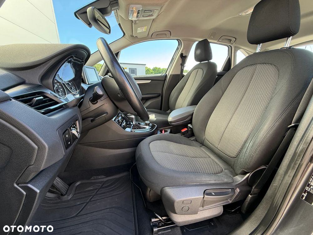 BMW Seria 2 216d Luxury Line - 19