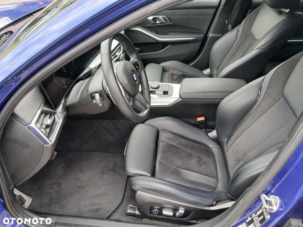 BMW Seria 3 320i M Sport - 11