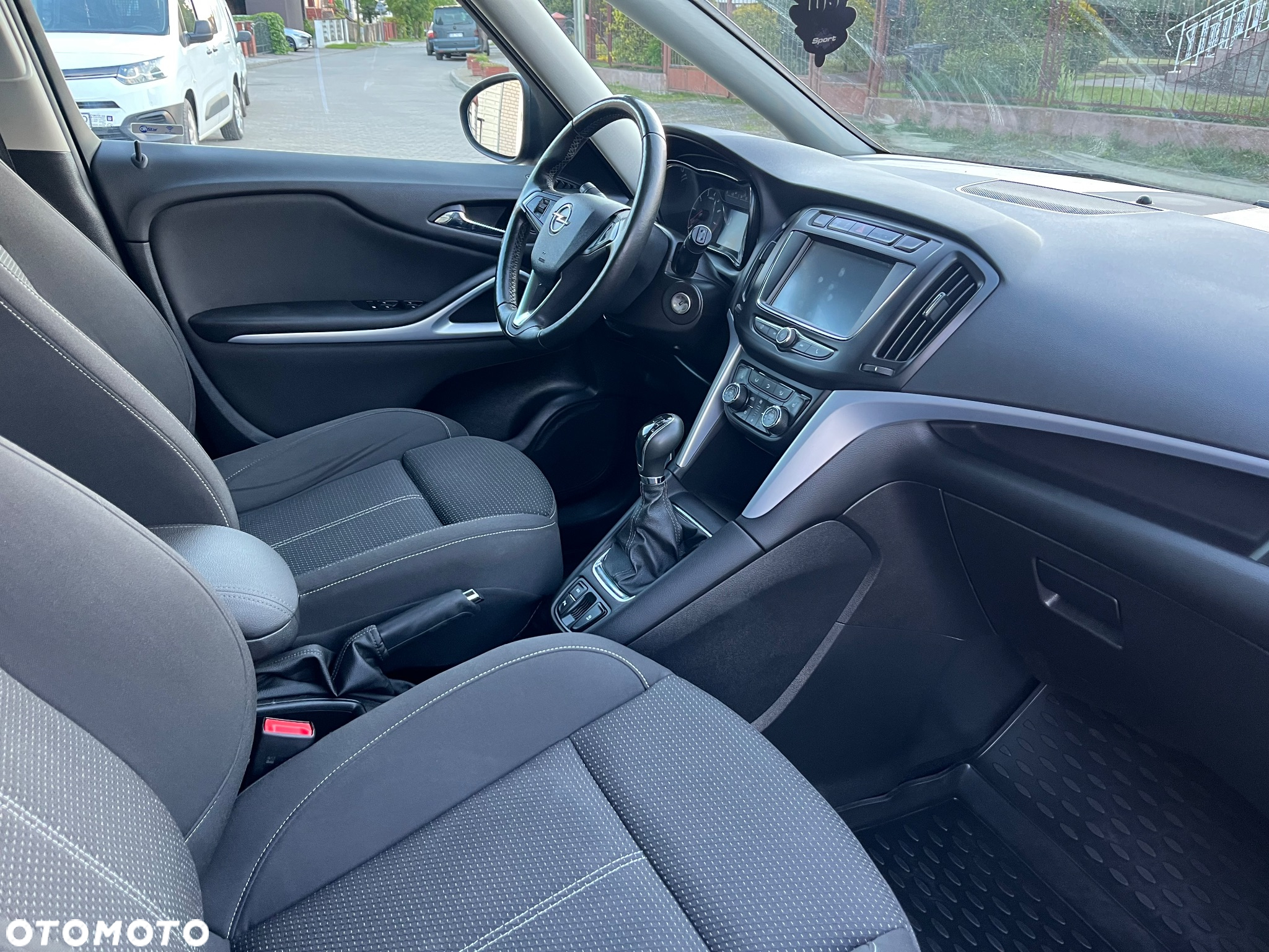 Opel Zafira 1.4 Turbo (ecoFLEX) Start/Stop Business Edition - 8