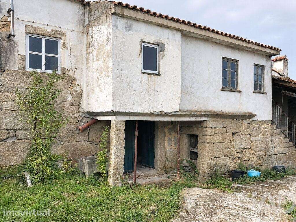 Casa de Campo T2 em Ervedal e Vila Franca da Beira - Grande imagem: 3/40