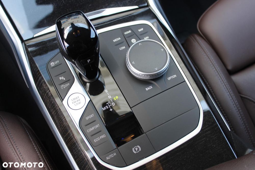 BMW Seria 3 - 13