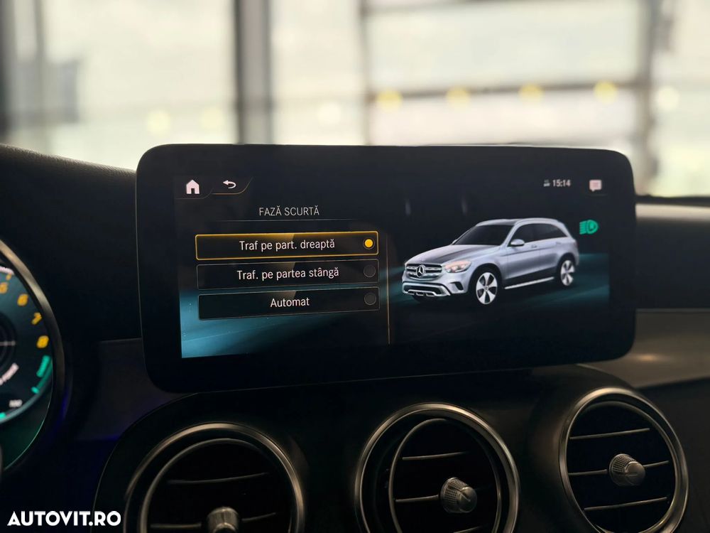 Mercedes-Benz GLC 300 e 4Matic 9G-TRONIC - 25