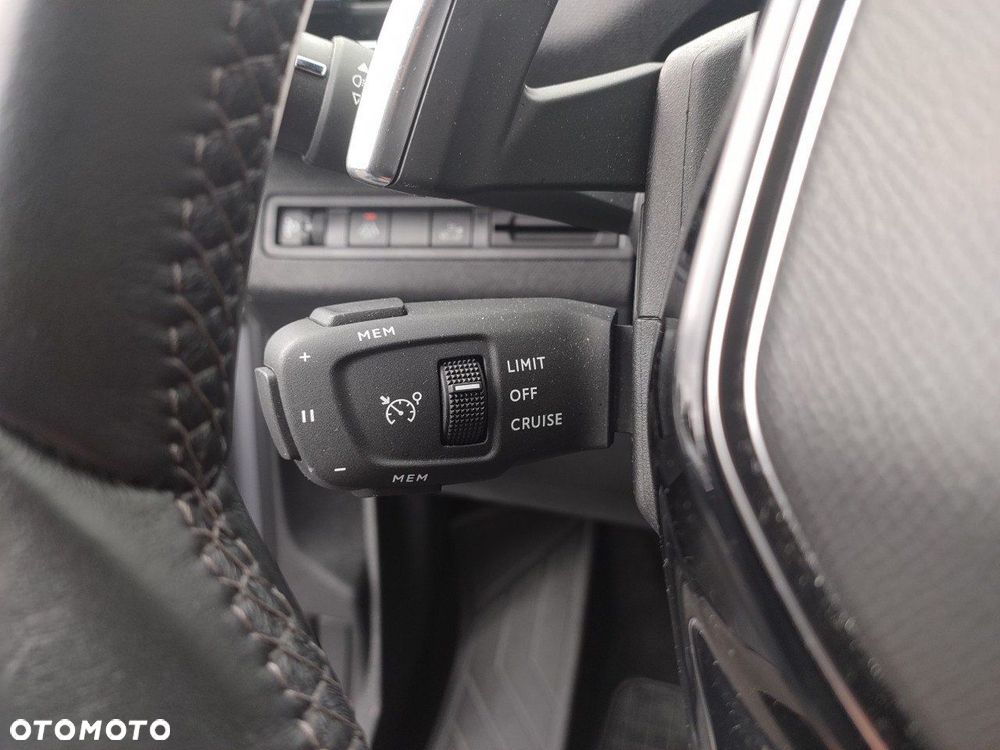 Peugeot 3008 - 17