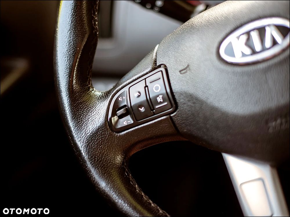 Kia Ceed - 20
