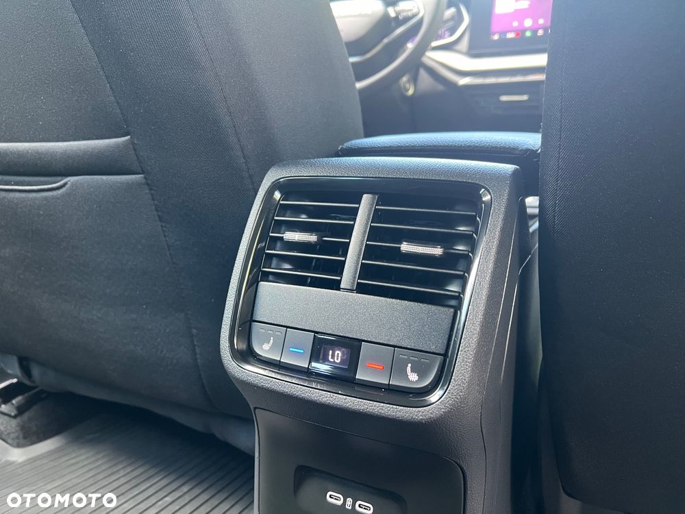 Skoda Octavia 2.0 TDI DSG Edition Plus - 17
