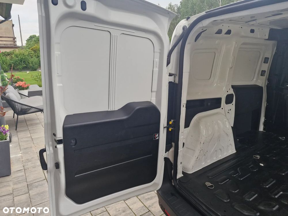 Fiat Doblo SX Cargo 1.6 Multijet 105KM Polski Salon *Klima *Po serwisie *Hak - 21
