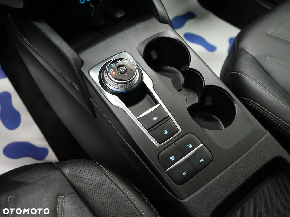 Ford Kuga 2.5P PHEV FWD Vignale - 25