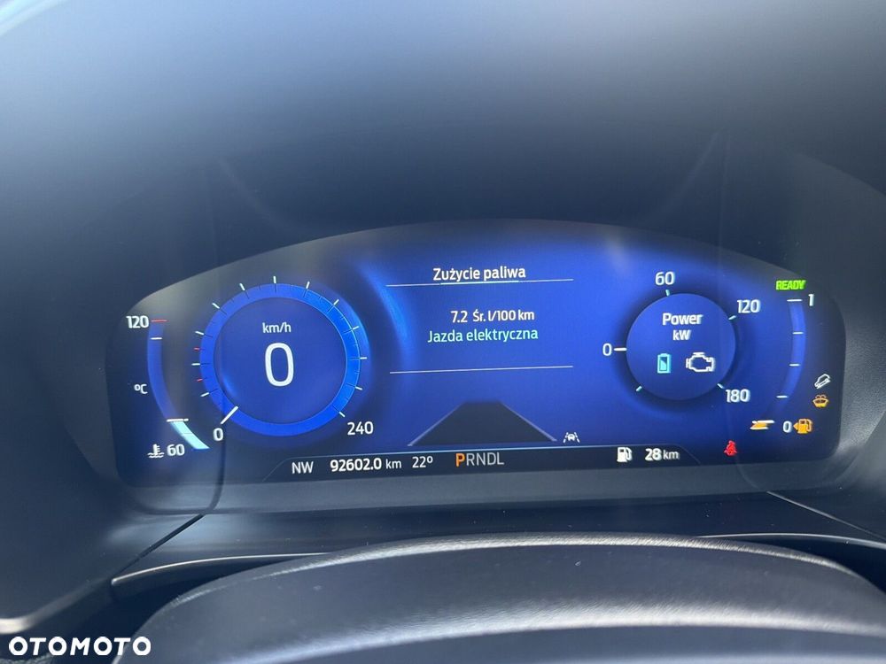 Ford Kuga - 28