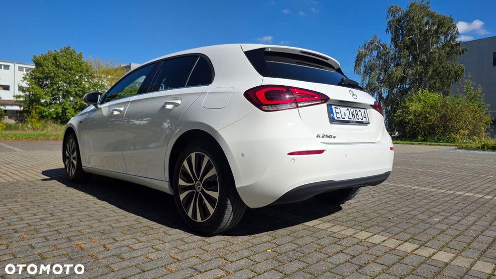 Mercedes-Benz Klasa A 250 E Style 8G-DCT - 10