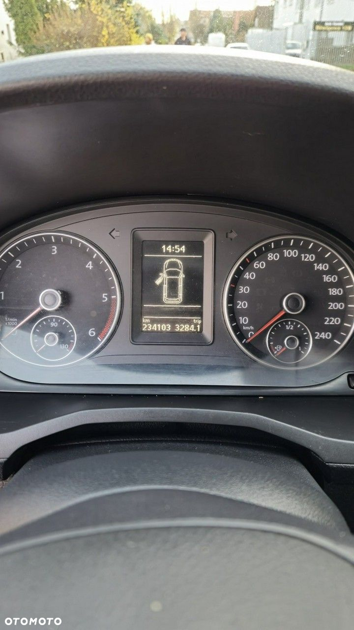 Volkswagen Caddy - 11