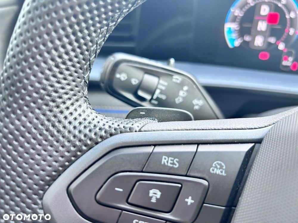 Volkswagen Tayron 2.0 TSI 4Mot R-Line Plus DSG - 24