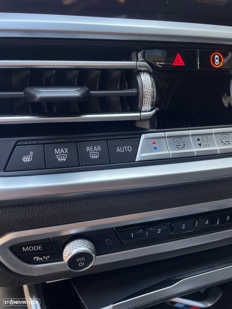 BMW 330 e xDrive Aut. M Sport - 23