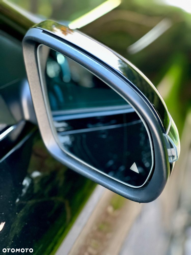 Mercedes-Benz GLC - 25