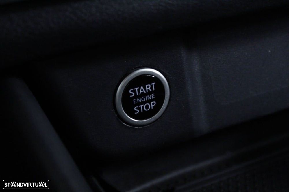 Nissan Qashqai 1.3 DIG-T N-Connecta LED - 30