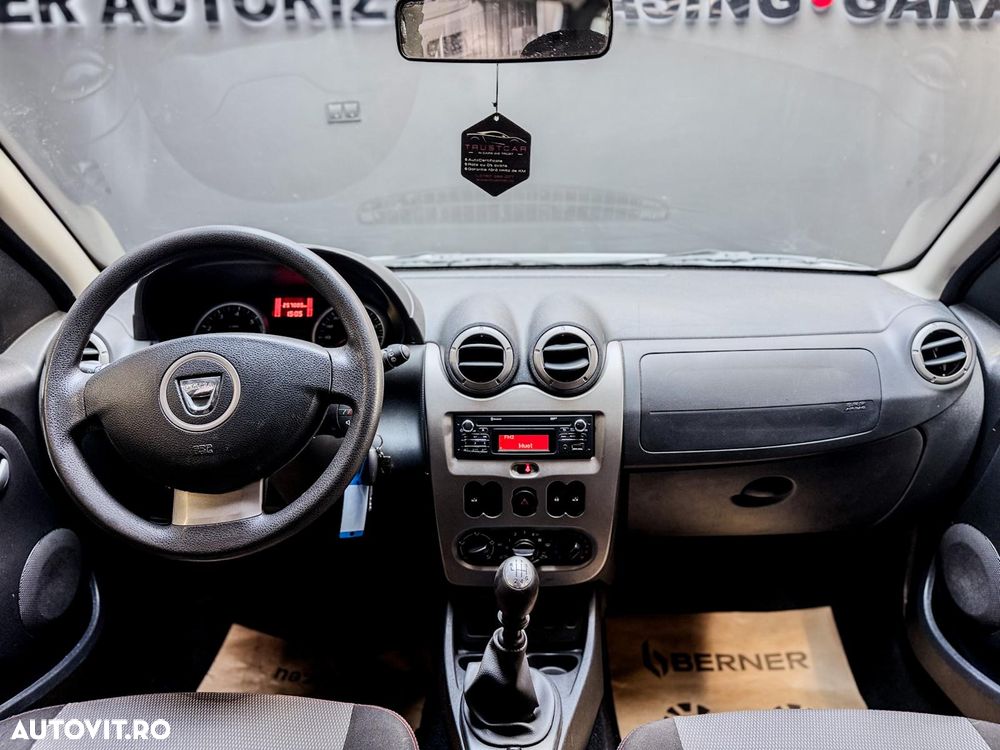 Dacia Duster dCi 110 FAP 4x2 Laureate - 16