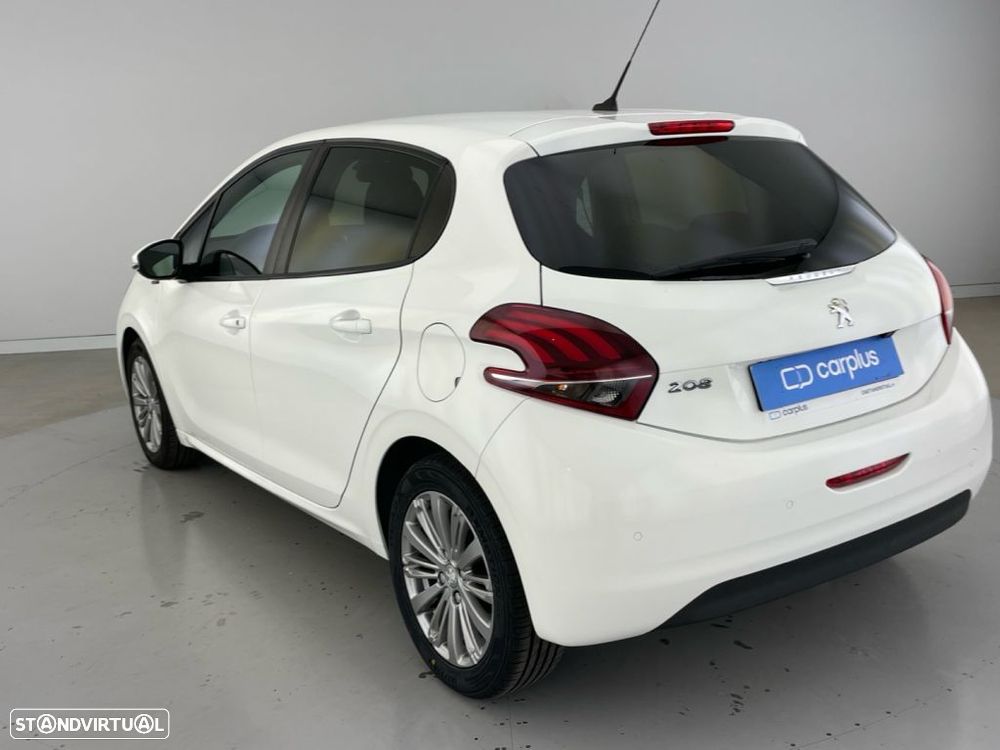 Peugeot 208 1.2 PureTech Allure - 24