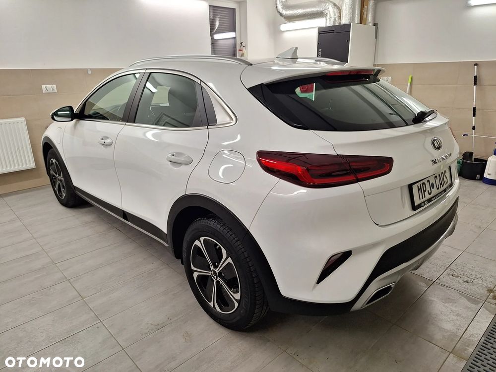 Kia XCeed 1.6 GDI PHEV Business Line DCT - 10