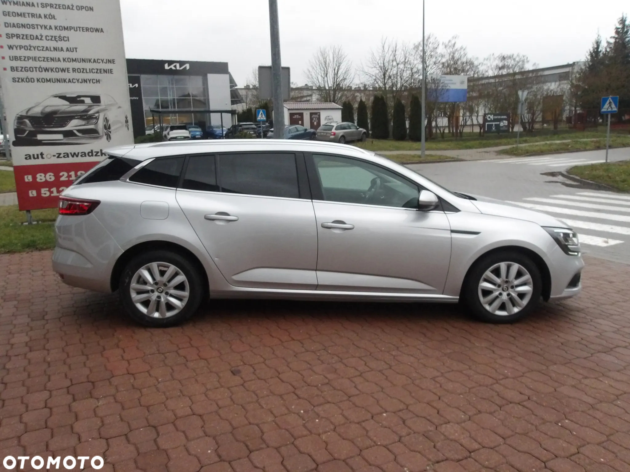 Renault Megane - 11