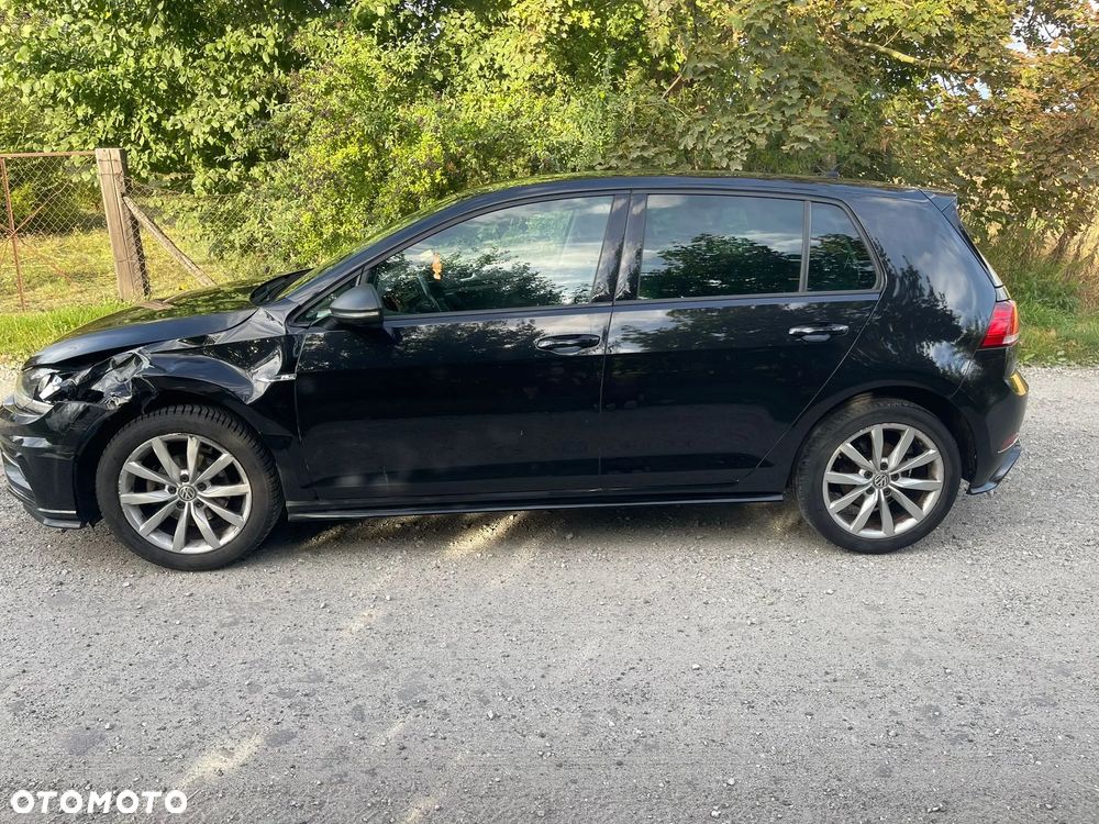 Volkswagen Golf - 9