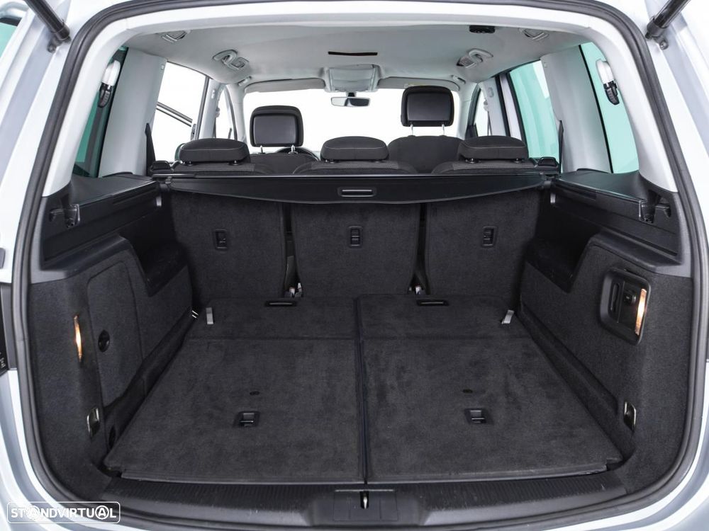VW Sharan 2.0 TDI Blue Confortline DSG - 12