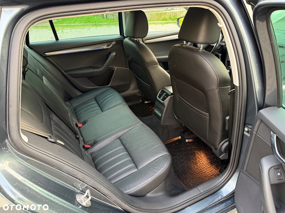 Skoda Octavia 2.0 TDI Green tec DSG Elegance - 22
