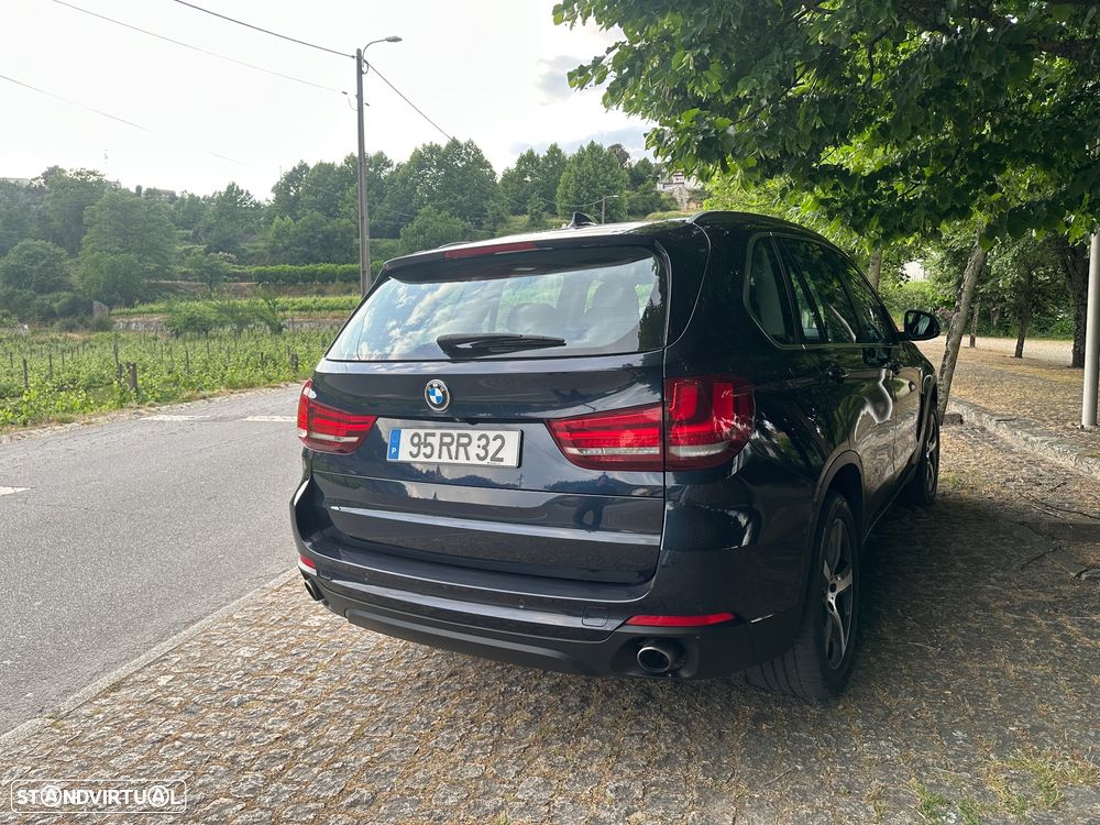 BMW X5 25 d sDrive Comfort 7L - 4