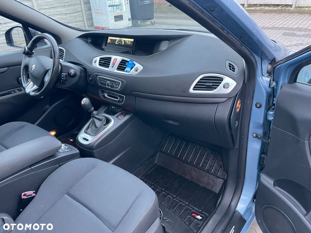 Renault Scenic 1.6 16V Authentique - 8