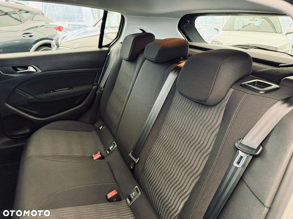 Peugeot 308 - 34