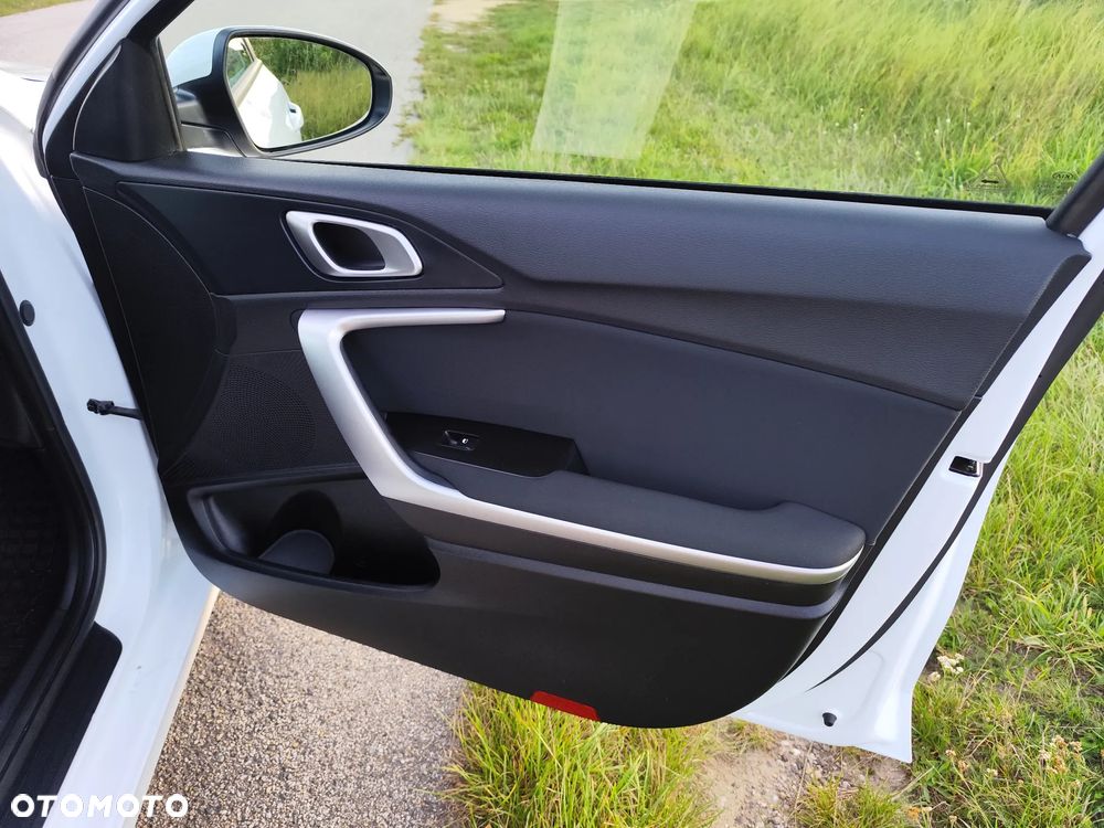 Kia Ceed 1.4 T-GDI S - 18