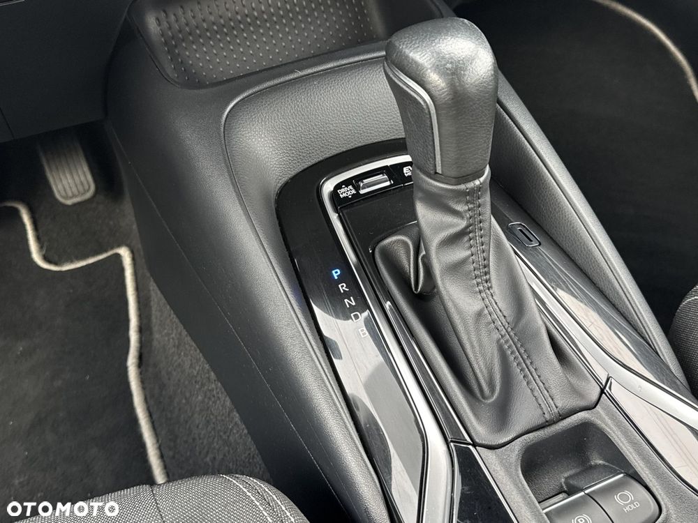 Toyota Corolla 1.8 Hybrid Comfort - 22