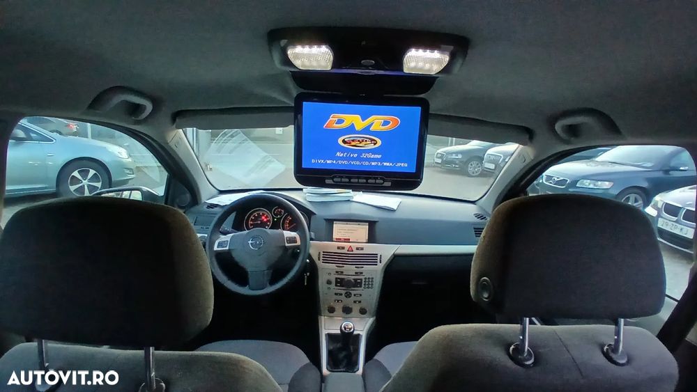 Opel Astra 1.6 Cosmo - 2