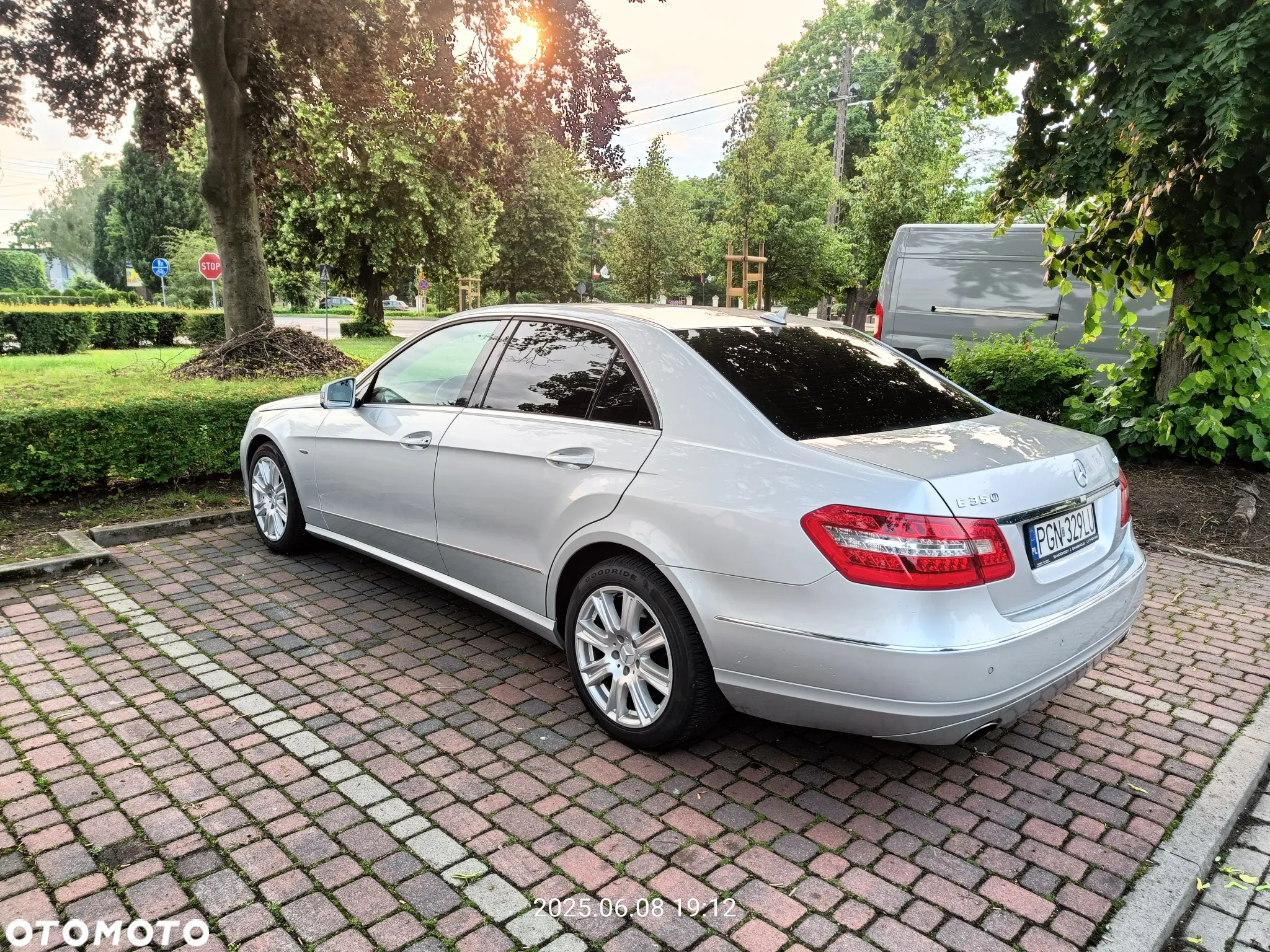 Mercedes-Benz Klasa E 350 CDI BlueEff Elegance - 10
