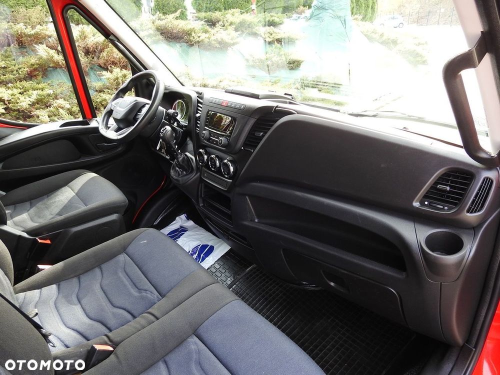 Iveco DAILY 35S18 PLANDEKA 10 PALET WEBASTO KLIMATYZACJA TEMPOMAT LEDY  180KM - 39